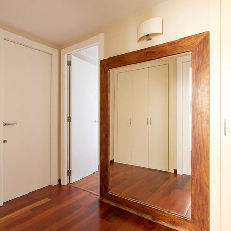 Ab Diagonal Sant Adria De Besos Apartamento Exterior foto
